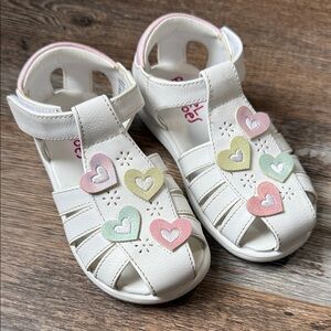 Rachel Shoes White Sandals with Heart Details - Toddler Size 8